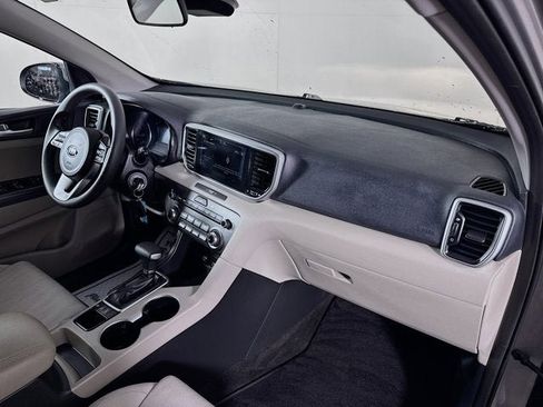 Used 2020 Kia Sportage LX image 23
