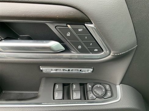New 2026 GMC Sierra 1500 Denali image 27
