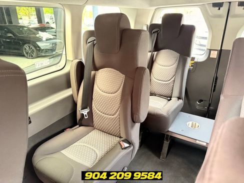 Used 2023 Ford Transit 350 XLT RWD image 26