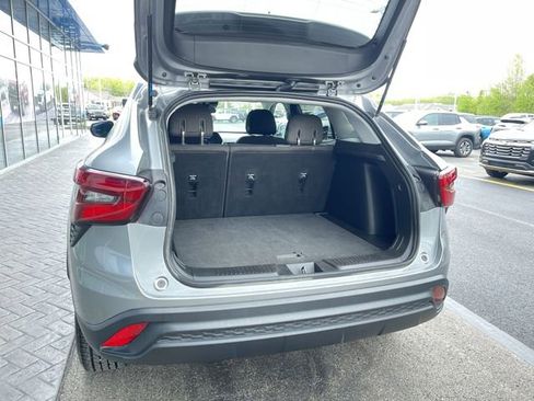 Certified 2024 Chevrolet Trax LS w/ Driver Confidence Package FWD image 23