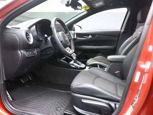 Used 2024 Kia Forte GT-Line FWD image 17