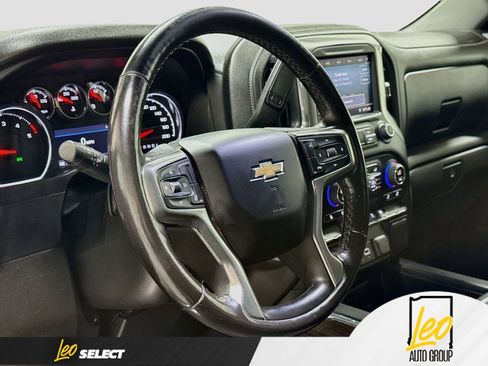 Used 2022 Chevrolet Silverado 2500 LT w/ Convenience Package AWD/4WD image 13