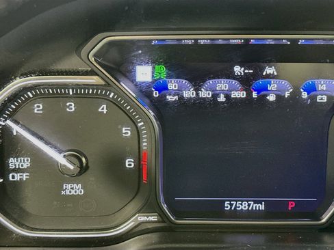 Used 2020 GMC Sierra 1500 Denali w/ Denali Ultimate Package AWD/4WD image 12
