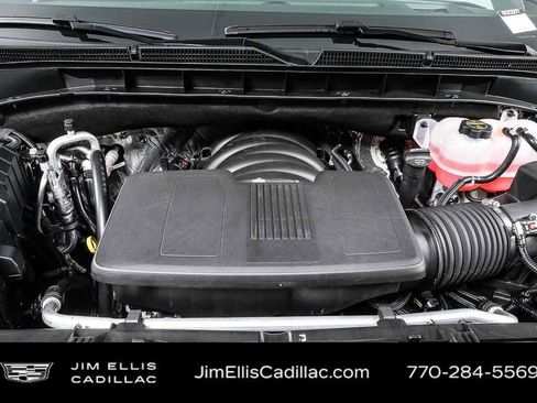 Certified 2026 Cadillac Escalade ESV Platinum Sport w/ LPO, ONYX Package AWD/4WD image 37