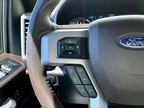Used 2019 Ford F150 King Ranch w/ Equipment Group 601A Luxury AWD/4WD image 23