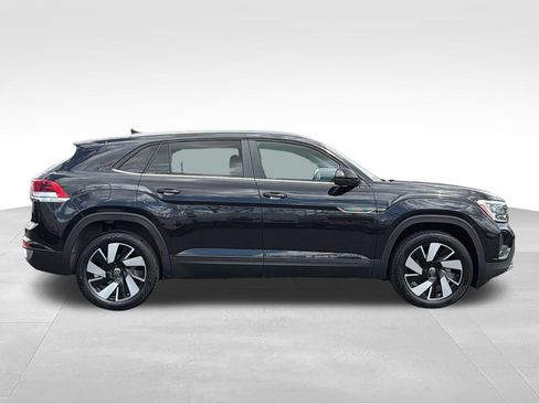 Used 2025 Volkswagen Atlas Cross Sport SE AWD/4WD image 8