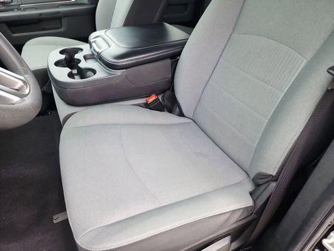 Used 2024 RAM 1500 Classic SLT RWD image 17