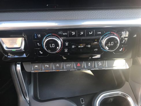 Used 2023 GMC Sierra 1500 Denali AWD/4WD image 20