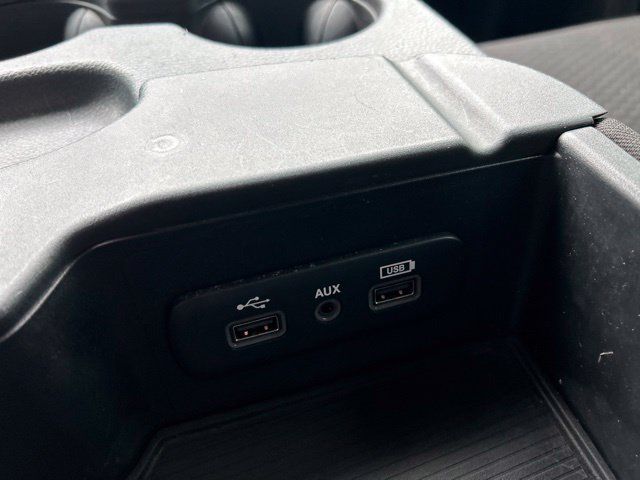 Used 2020 RAM 1500 Warlock AWD/4WD image 27