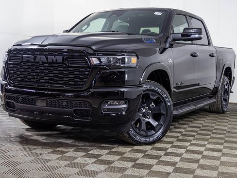 New 2026 RAM 1500 4x4 Crew Cab image 2