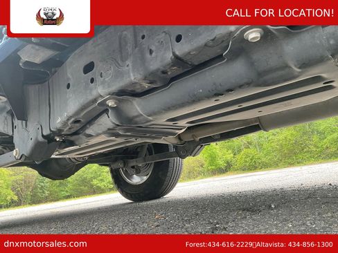 Used 2023 Jeep Gladiator Sport AWD/4WD image 18