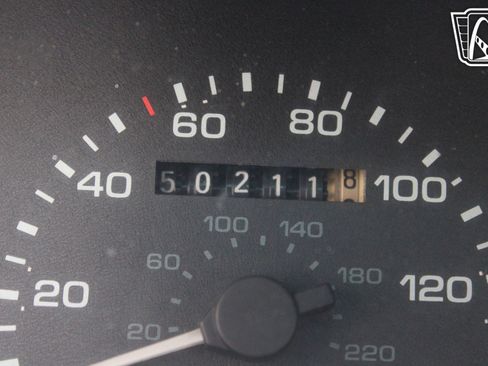 Used 1989 Ford Mustang LX RWD image 19