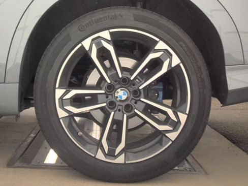 Used 2025 BMW X2 xDrive28i image 9