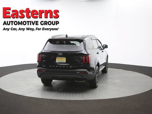 Used 2021 Kia Sorento S w/ Panoramic Sunroof Package AWD/4WD image 40