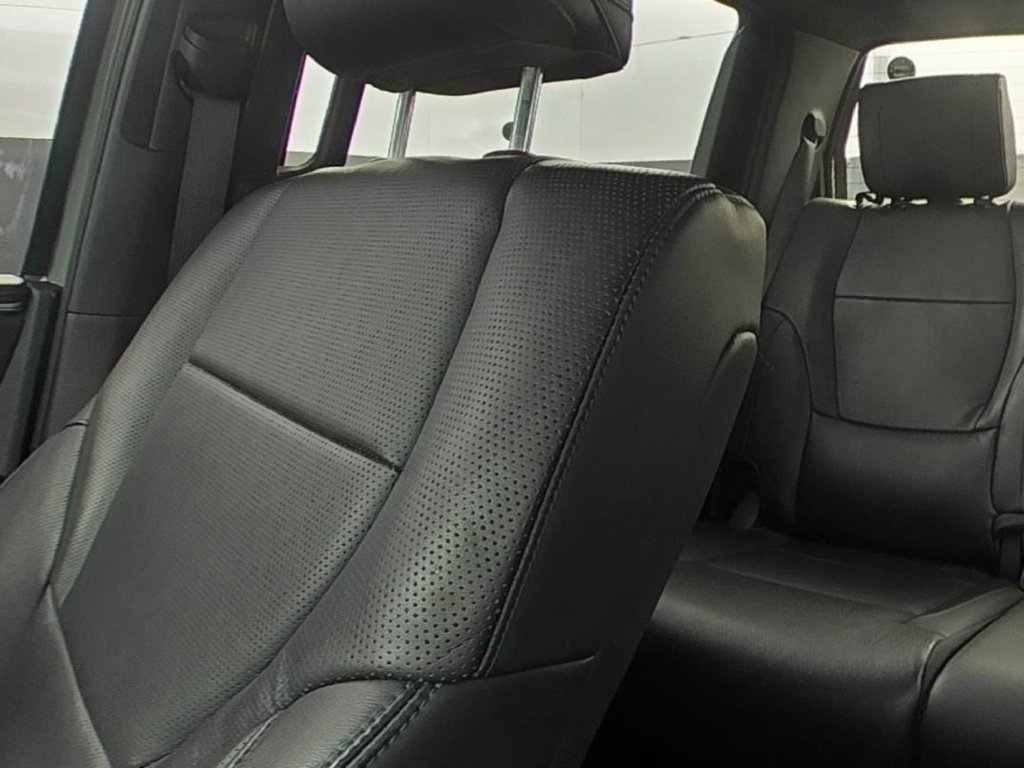 Used 2024 Toyota Tundra Platinum AWD/4WD image 9