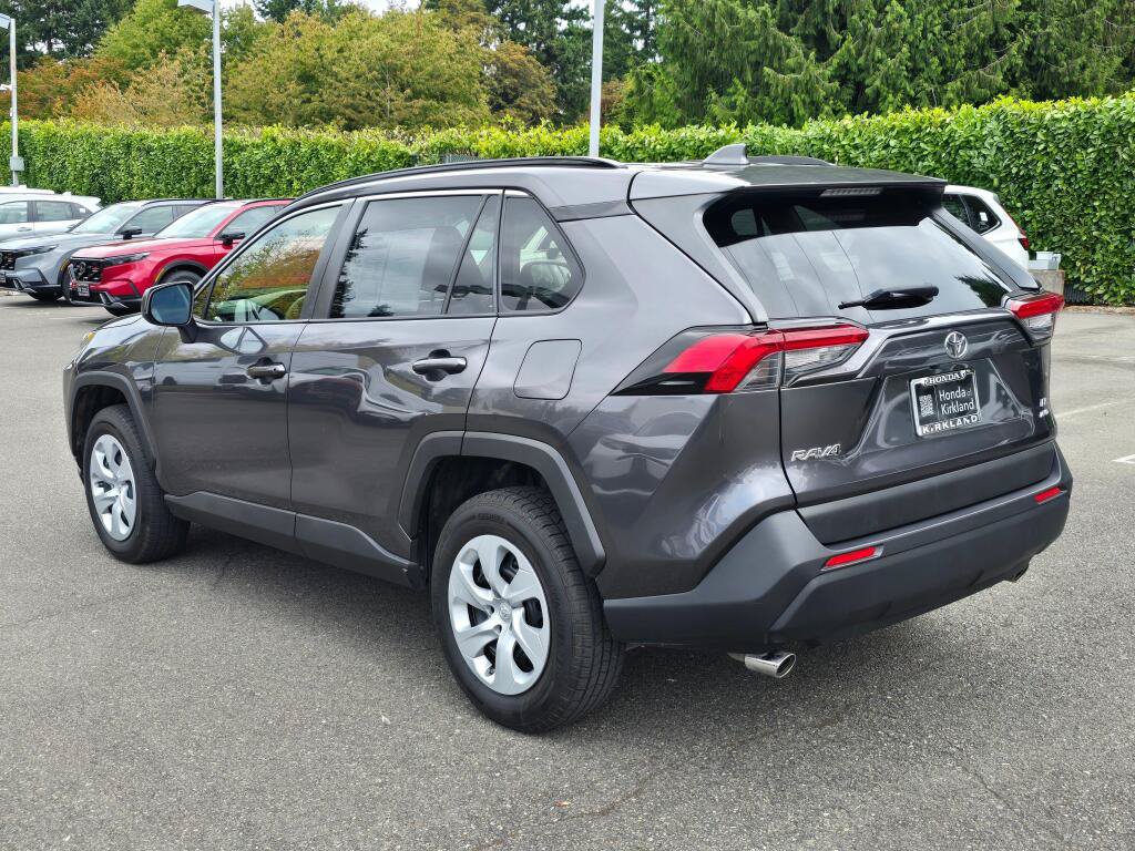 Used 2019 Toyota RAV4 LE w/ Carpet Mat Package AWD/4WD image 5