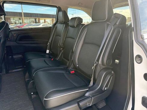 New 2025 Honda Odyssey Elite image 13