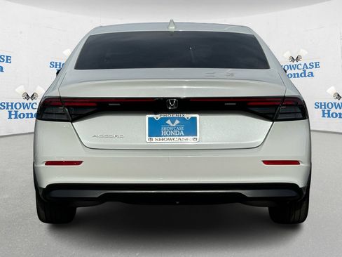 Used 2023 Honda Accord LX image 7