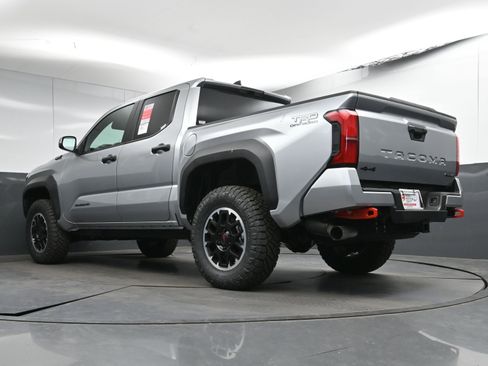 New 2026 Toyota Tacoma TRD Off-Road image 26