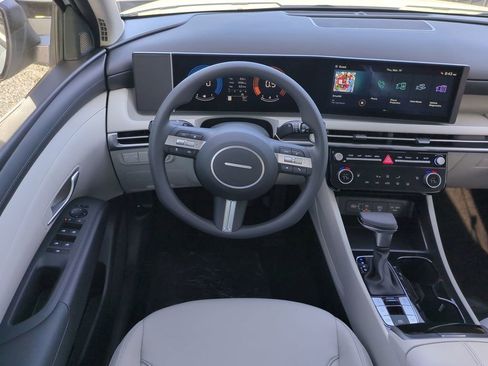 New 2026 Hyundai Tucson SEL image 19