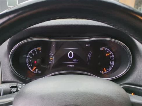 Used 2021 Jeep Grand Cherokee Laredo X image 33