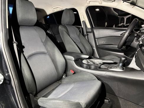 Used 2014 MAZDA MAZDA3 i Sport image 11