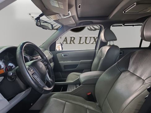 Used 2012 Honda Pilot Touring image 9