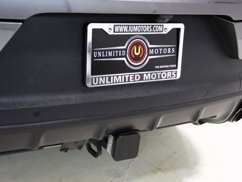 Used 2024 Porsche Cayenne image 13