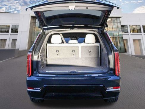New 2026 Cadillac Escalade IQ Luxury 1 image 16
