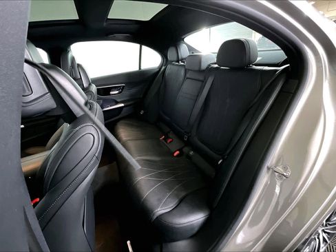Used 2023 Mercedes-Benz C 300 4MATIC Sedan image 21