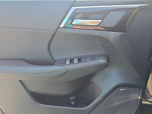 New 2025 Mitsubishi Outlander SE image 12