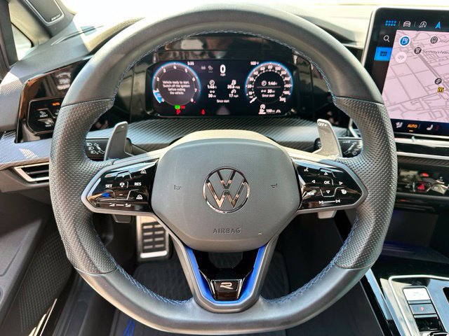Used 2025 Volkswagen Golf R Black Edition AWD/4WD image 30