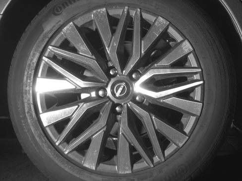 Used 2025 Nissan Altima 2.5 SV image 15