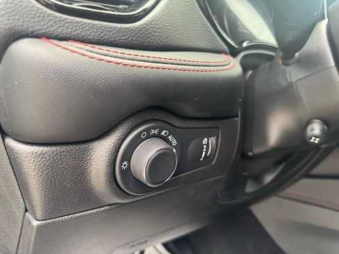Used 2024 Dodge Durango GT AWD/4WD image 48