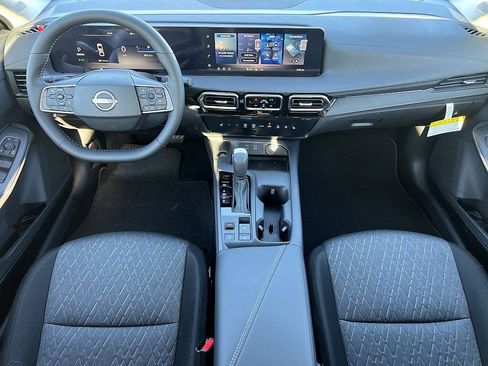 New 2026 Nissan Sentra SV image 9