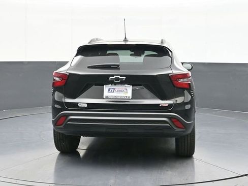 New 2026 Chevrolet Trax RS w/ Sunroof Package image 12