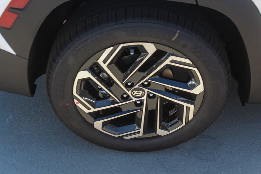 New 2026 Hyundai Tucson SEL Plus FWD image 11