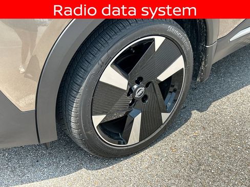 Certified 2026 Nissan Kicks SR w/ Cold Weather Package AWD/4WD image 11