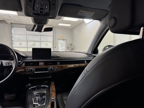 Used 2019 Audi A4 2.0T Premium w/ Convenience Package image 22