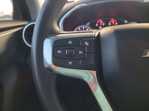 Used 2025 Chevrolet Blazer LT w/ Convenience Package FWD image 21