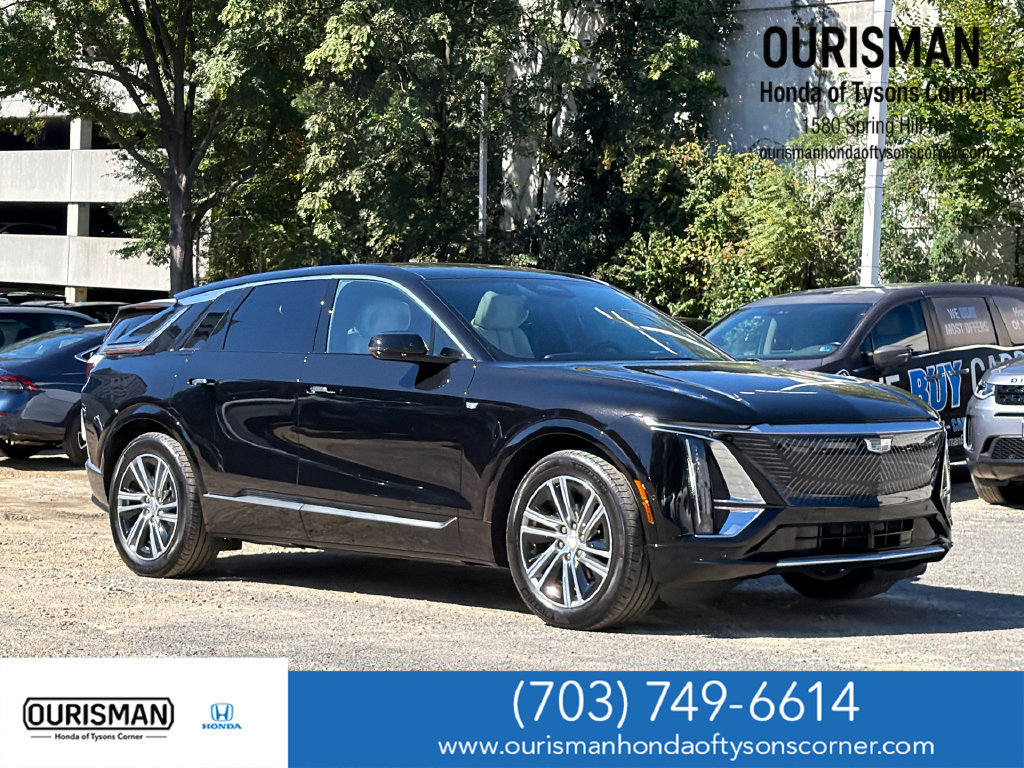 Used 2024 Cadillac Lyriq Luxury AWD/4WD image 1