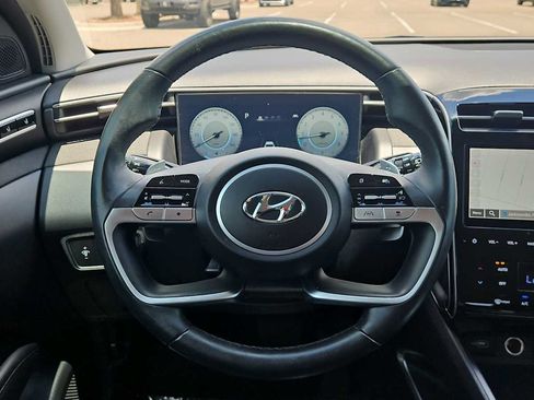 Used 2023 Hyundai Tucson Limited FWD image 11