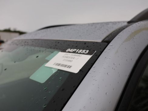 Used 2021 Subaru Forester Premium image 18