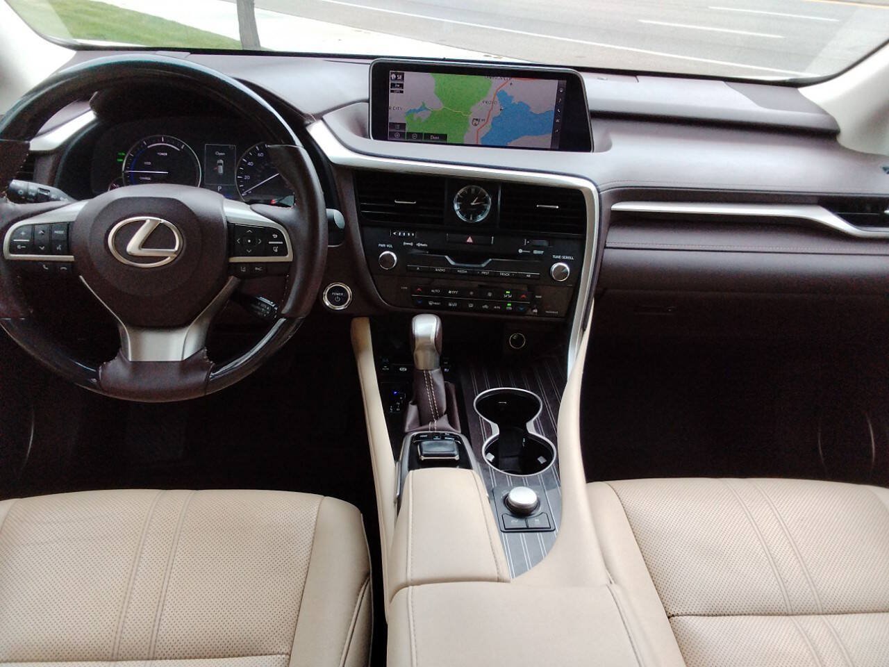 Used 2016 Lexus RX 450h AWD w/ Luxury Package image 9