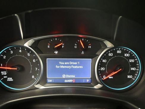 Used 2020 Chevrolet Equinox Premier image 10