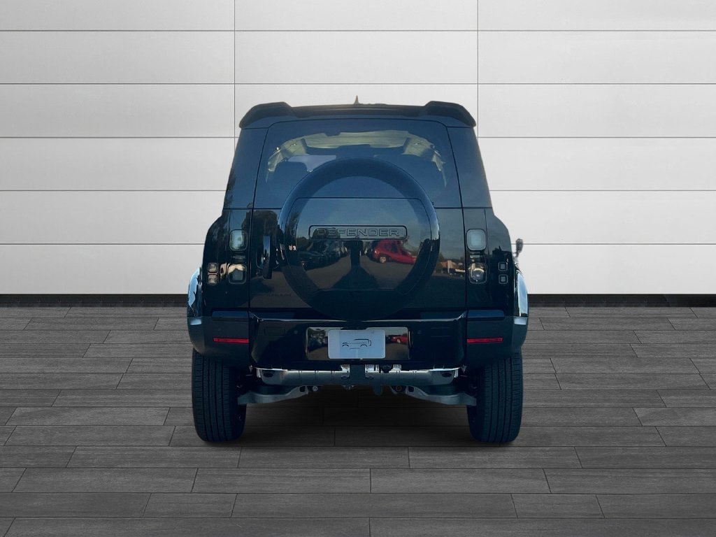 New 2026 Land Rover Defender 110 S AWD/4WD image 4