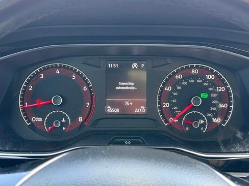 Used 2019 Volkswagen Jetta SE FWD image 14