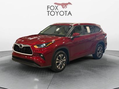 Used 2025 Toyota Highlander XLE