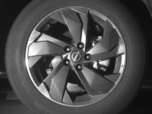 Used 2025 Nissan Rogue SV FWD image 13