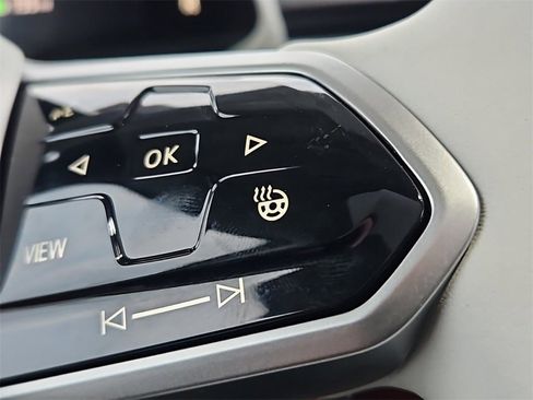 New 2025 Volkswagen ID. Buzz 1st Edition image 15